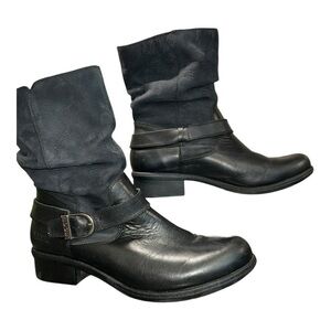 BOGS Cassie Black Leather Low Slouchy Buckle Slip On Ankle Riding Boots Size 11